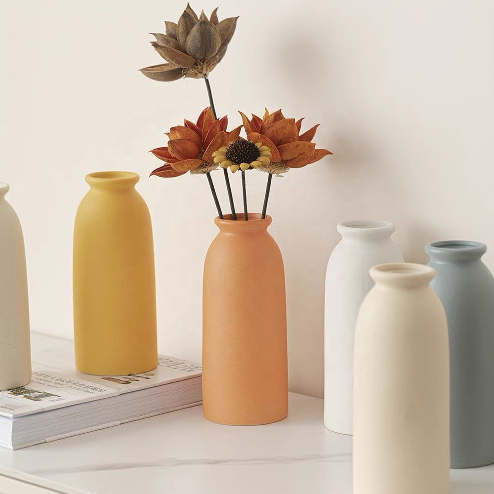 Minimalist Ceramic Table Vase